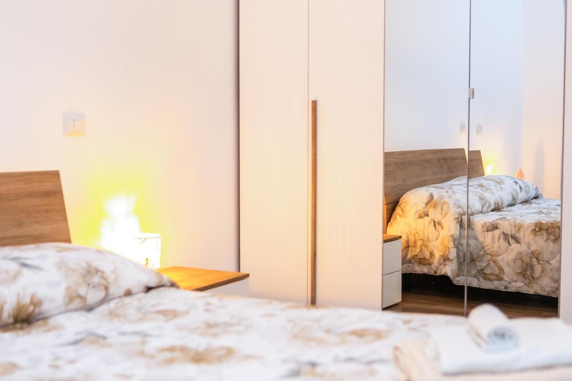 Metrofront-Apartment Roma Bagian luar foto